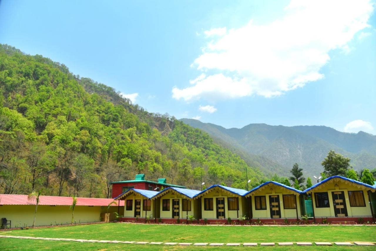 Garud Chatti River Resort Rishīkesh Zewnętrze zdjęcie