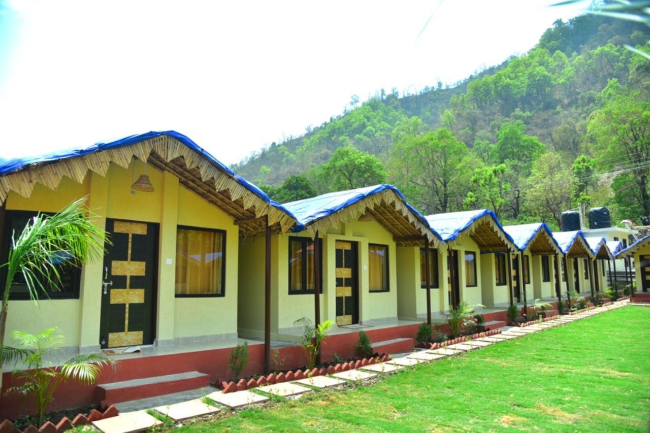Garud Chatti River Resort Rishīkesh Zewnętrze zdjęcie